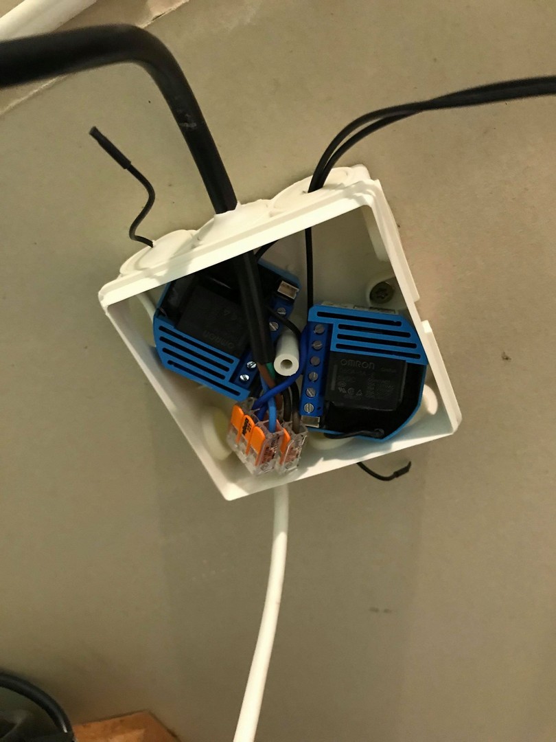 Z-wave garagedoor opener with Qubino Flush 1D Relay and Home Assistant